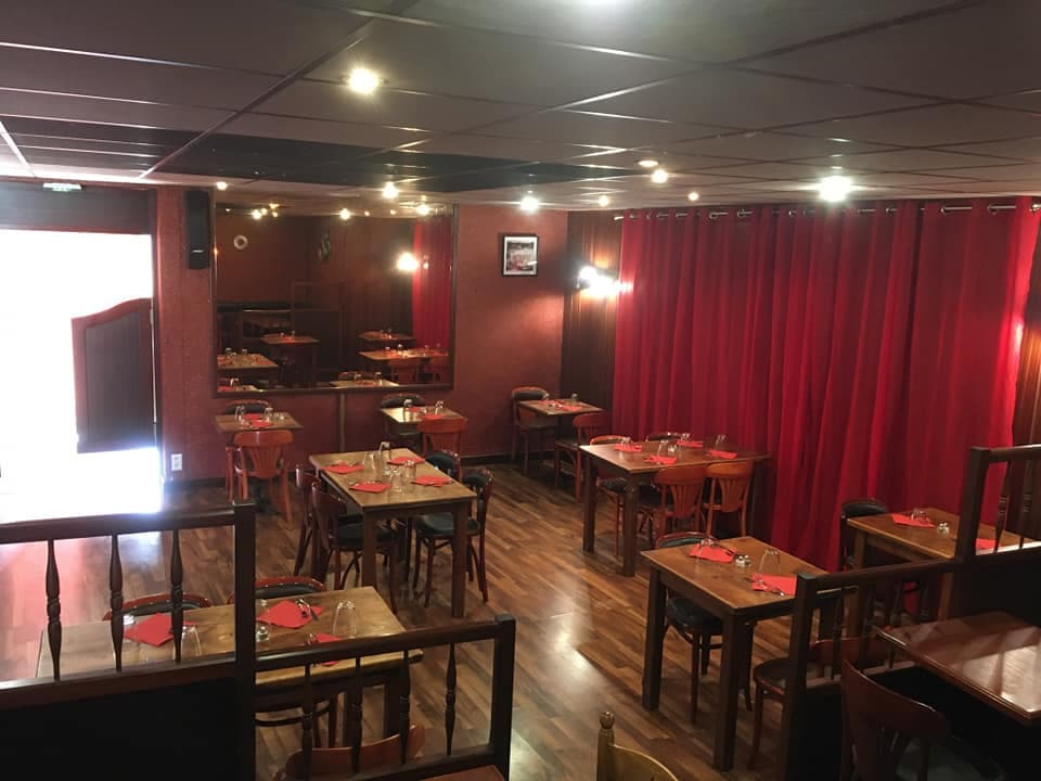 restaurant-authentique-creances-salle-2