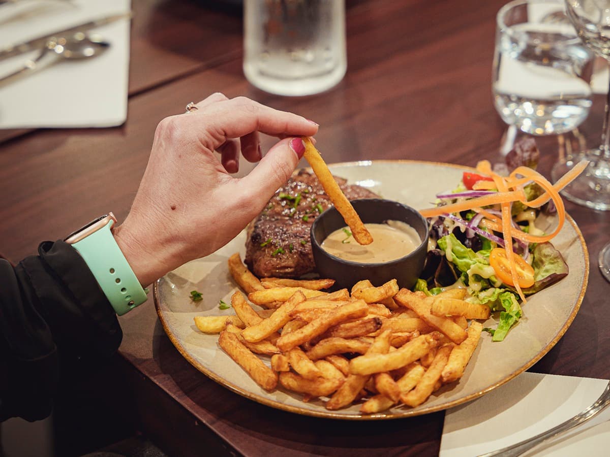 restaurant-casino-plat-frites-saint-aubin
