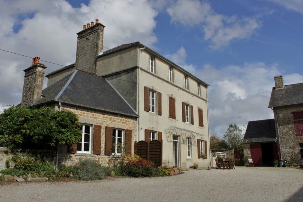saint-floxel-ch-a-la-ferme-de-la-guinguette-1