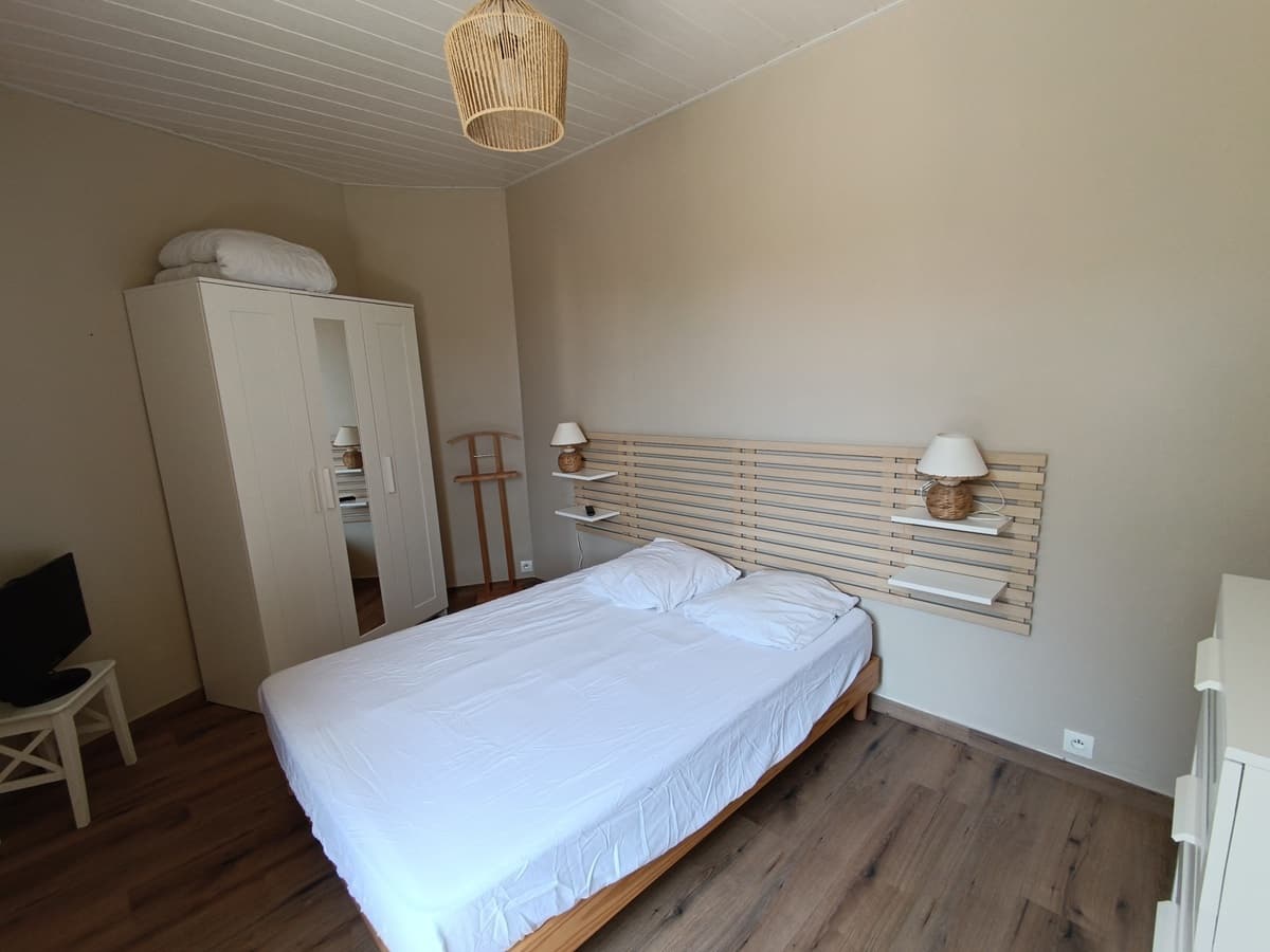 sanchez-chambre 2