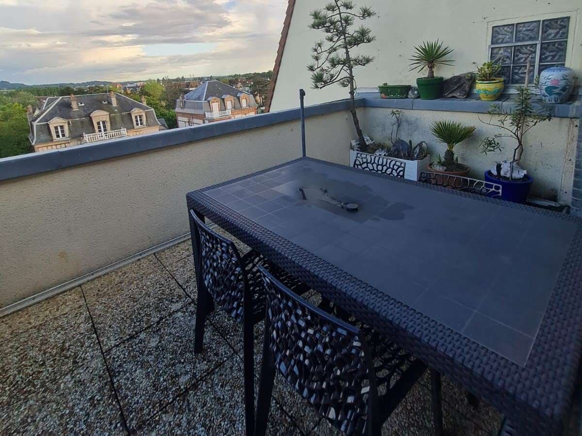 terrasse côté rue