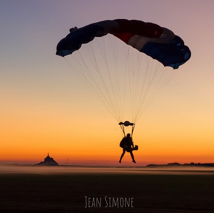 val-saint-pere-abeille-parachute