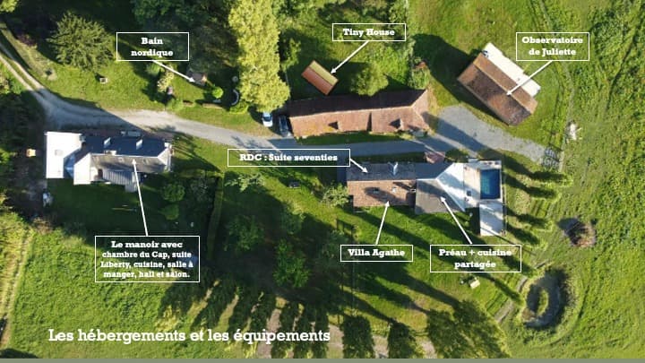 vue hébergements