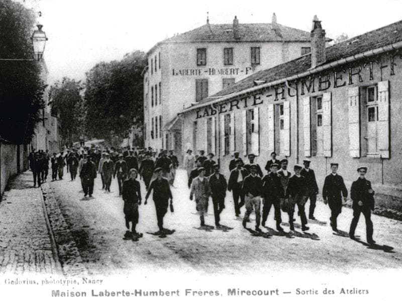 Visites accompagnées - Promenade au cœur de la lutherie et de l’archèterie