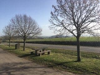 Aire de pique-nique - D57
