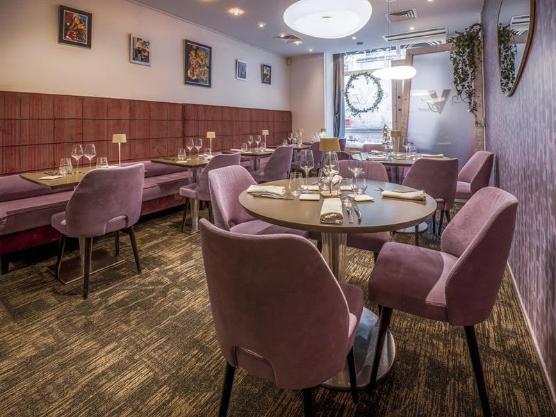 Restaurant le V Four