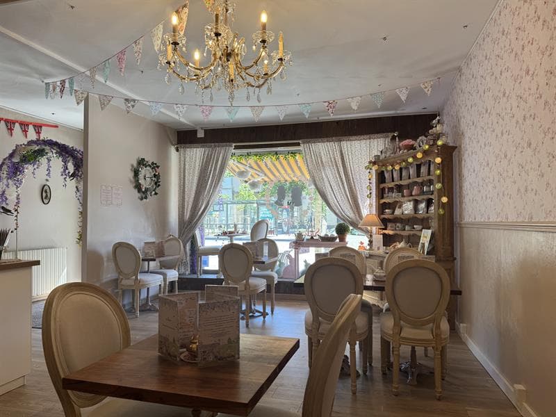 Titea's Cottage Salon de Thé Anglais