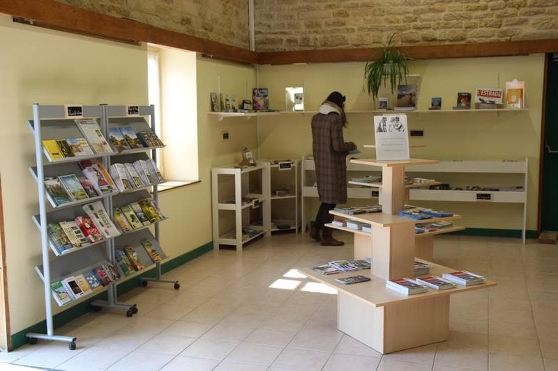 Office de tourisme Monts et Vallées de Meuse : bureau d'information touristique de Stenay