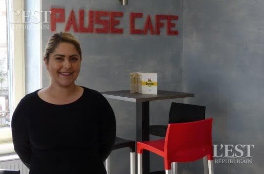 Cafe brasserie pause cafe
