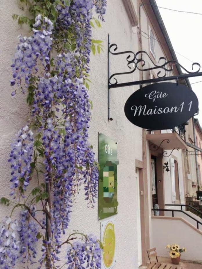 Meublé La Maison 11