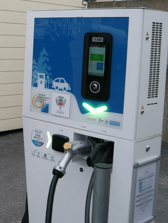 Borne de recharge pour véhicule électrique Le Thillot