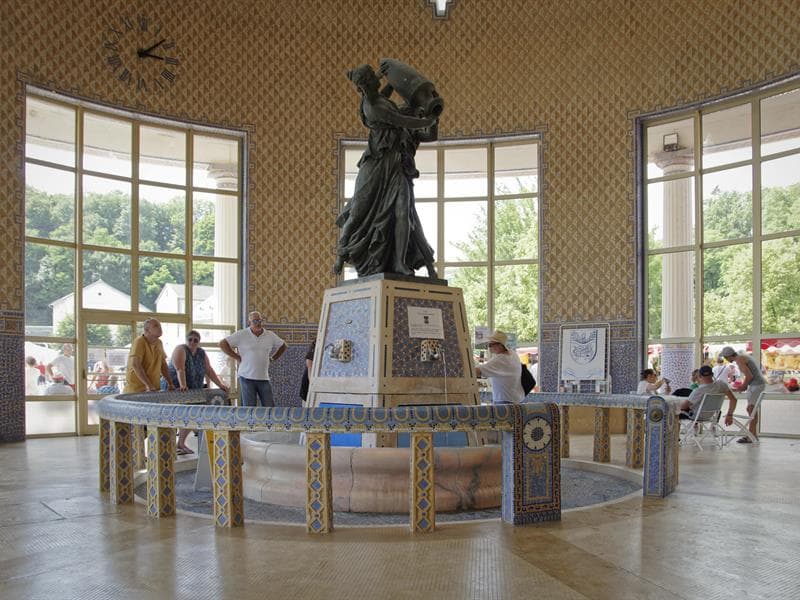 Pavillon des Sources et Galerie Thermale