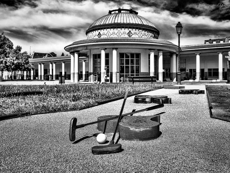 Minigolf à Contrexéville