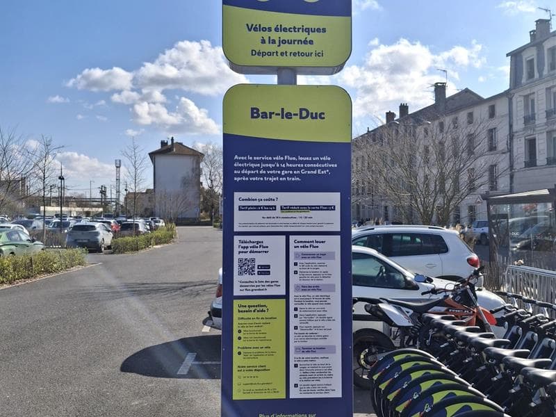 Vélo Fluo - Vélos à assistance électrique en libre-service