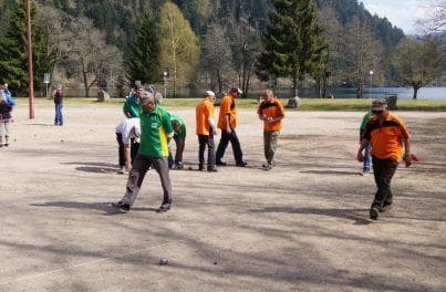 Terrain de pétanque - Bord du lac de longemer