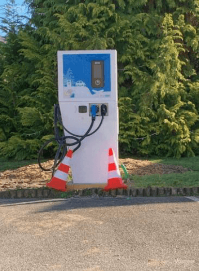 Borne de recharge voiture électrique
