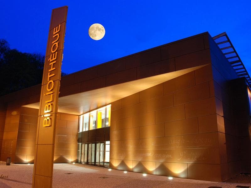 Bibliothèque multimédia