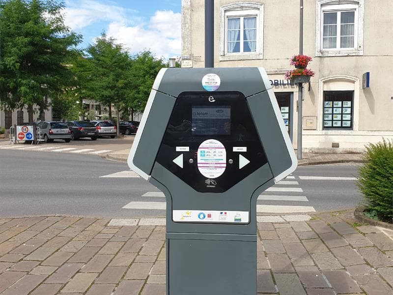 Borne de recharge pour véhicule électrique