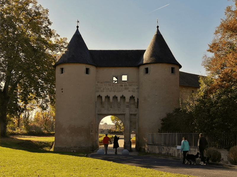 Visite hebdomadaire de la cité de Vic-sur-Seille
