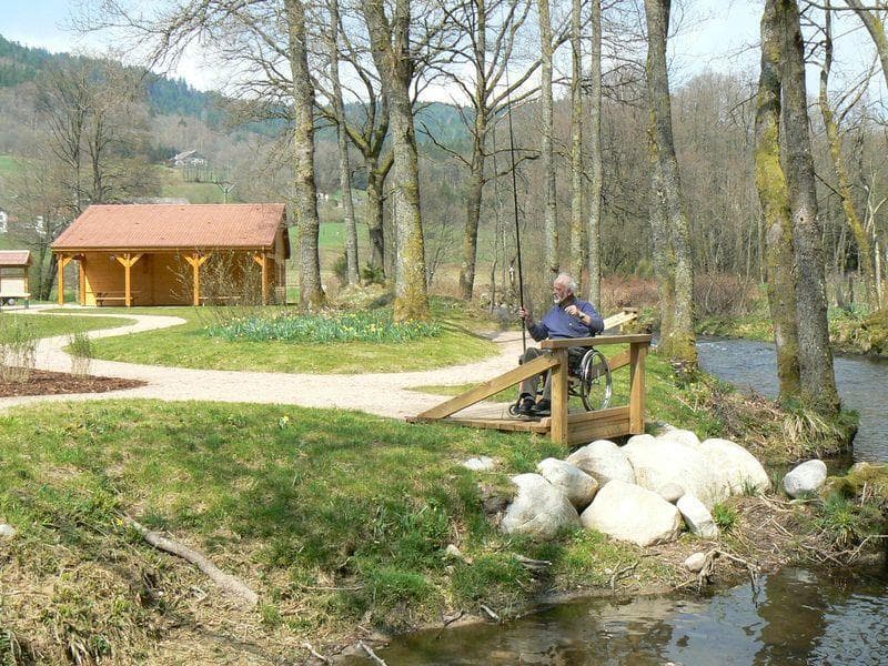 Parcours de pêche accessible p.m.r.