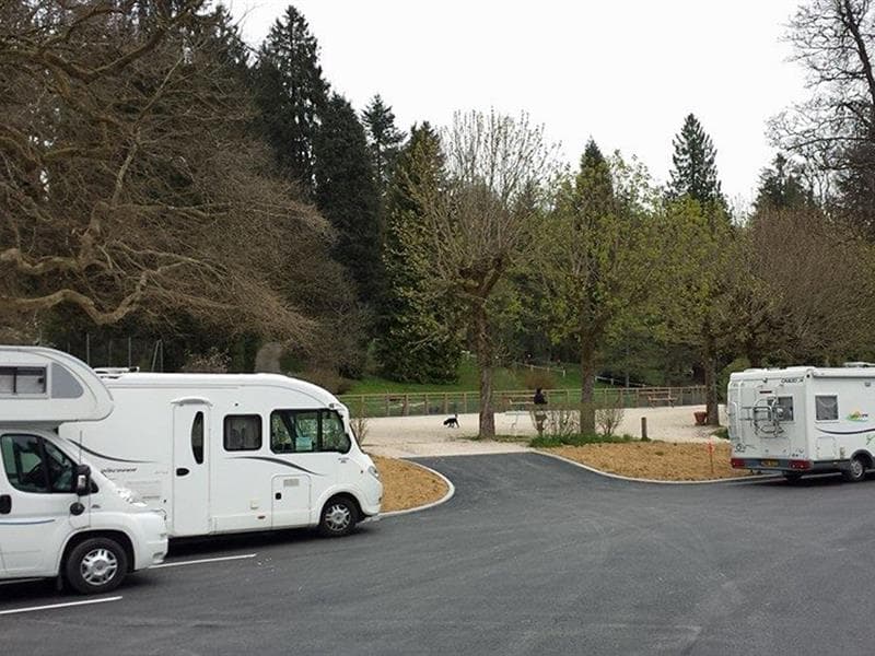 Aire municipale d'accueil camping-cars