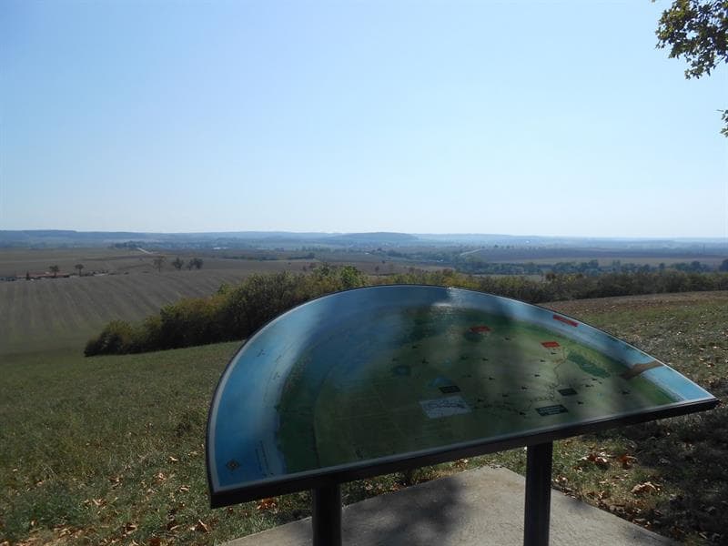Monument du souvenir à Morhange