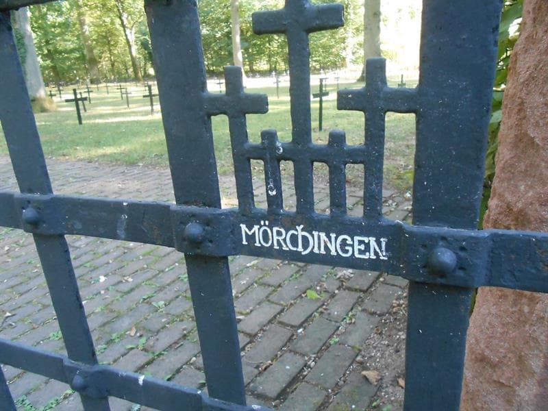 Cimetière militaire allemand du Hellenwald