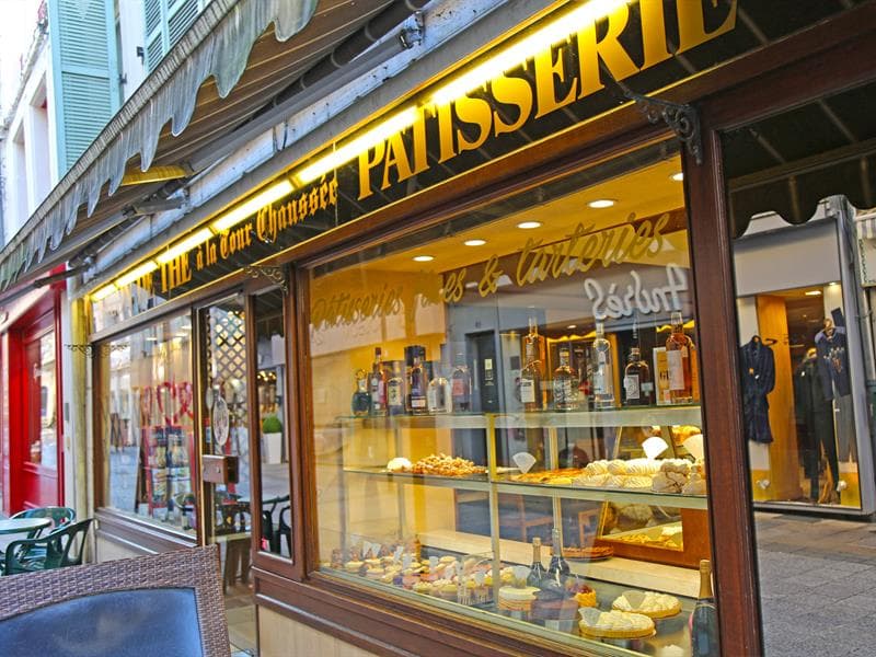 Salon de thé traiteur à la tour Chaussée