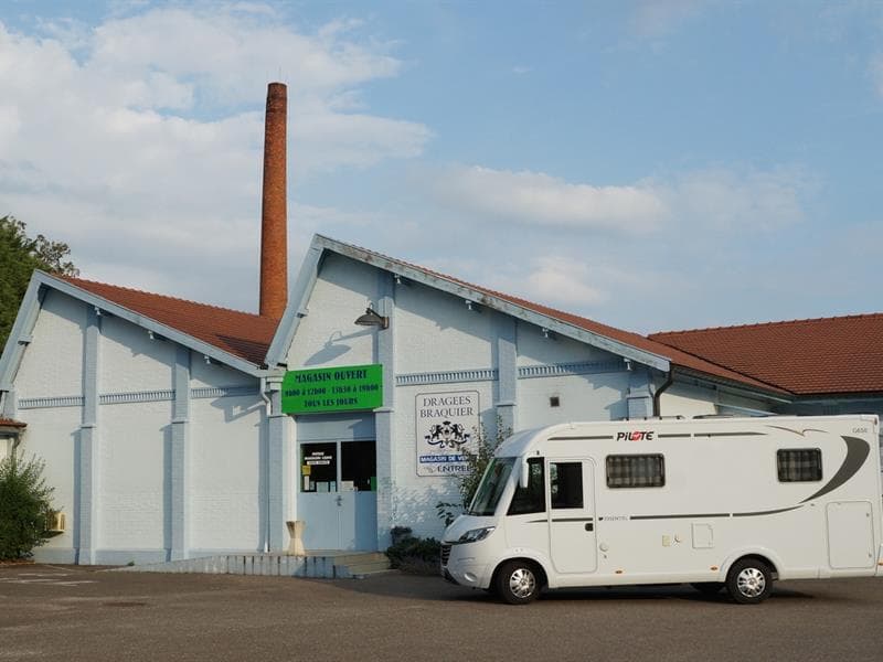 Aire de stationnement - Dragées Braquier