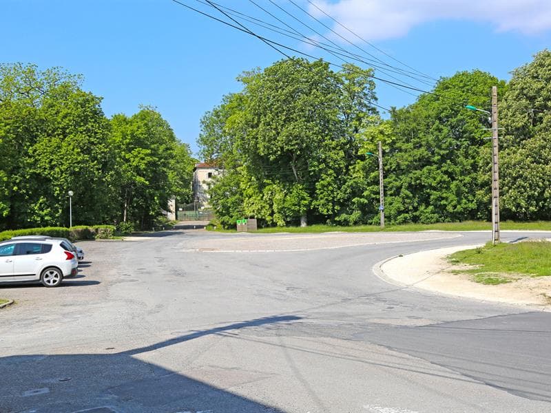 Parking de la roche - citadelle haute