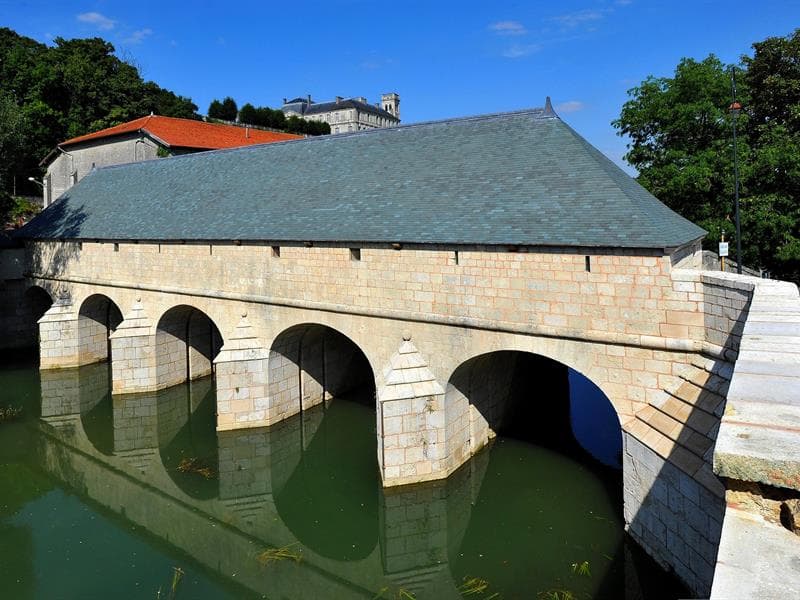 Pont écluse Saint-Amand