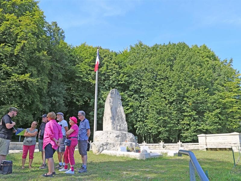 Visite guidée du champ de bataille en voiture - Bois des Caures