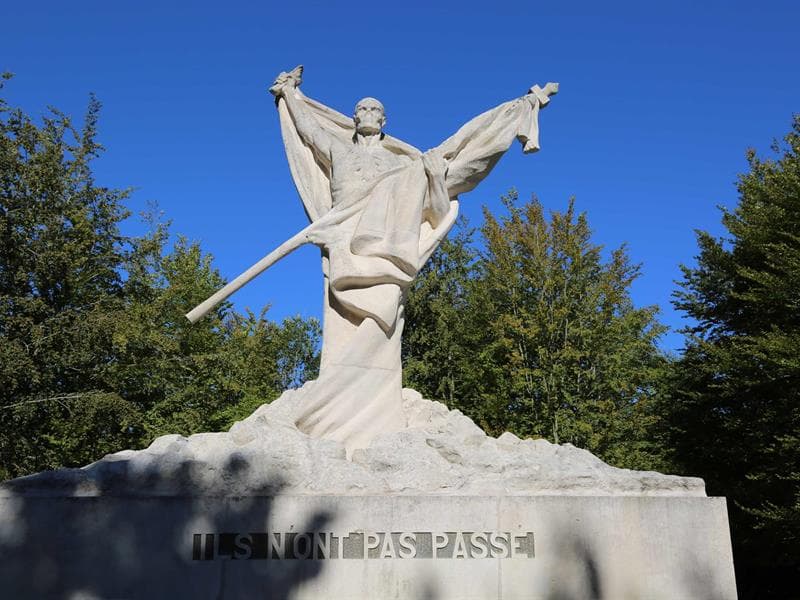 Visite guidée du champ de bataille en voiture - Morthomme