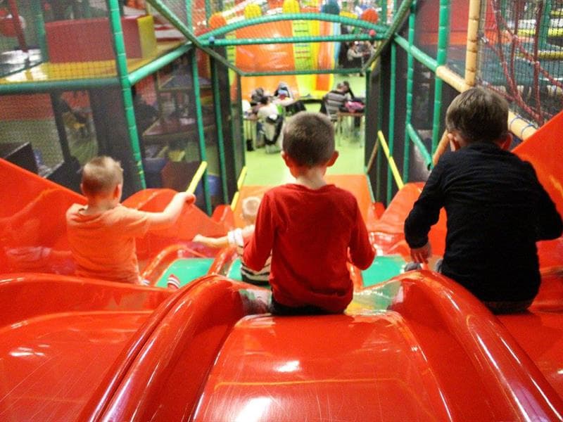 Bobo le dino - espace de jeux pour enfants