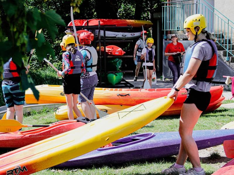 En canoë-kayak sur de la Sarre