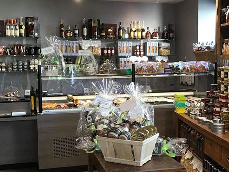 Épicerie fine et traiteur - jambon beurre cornichon