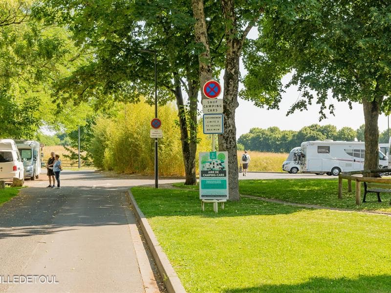 Aire de camping-car de Toul