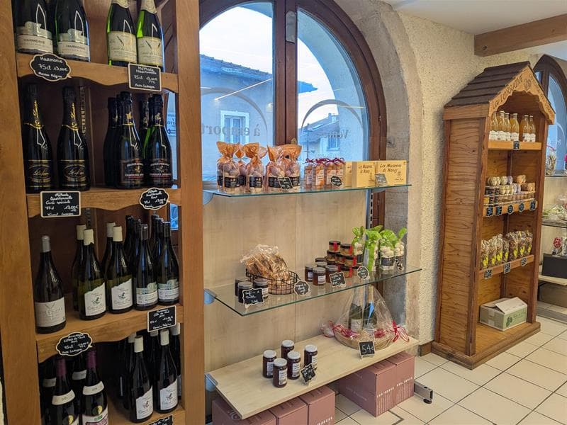 Boutique Au Caveau