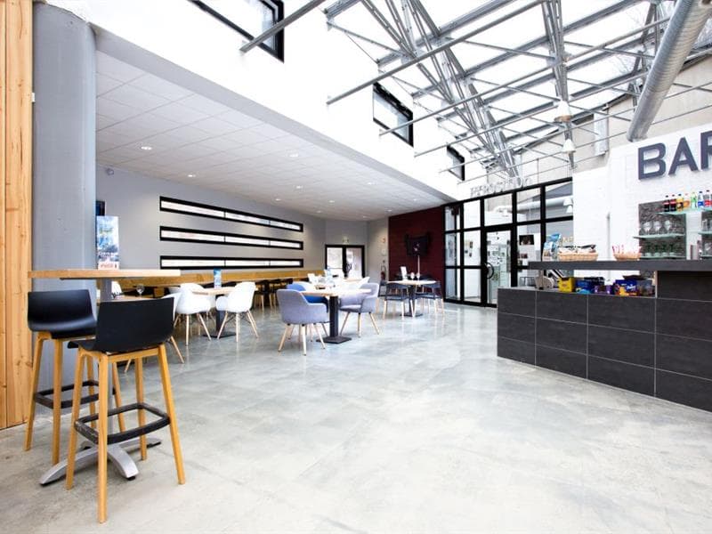 Parc Tellure : Bar et restaurant