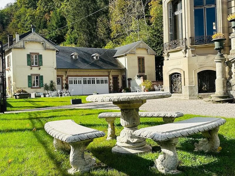 extérieur château Burrus