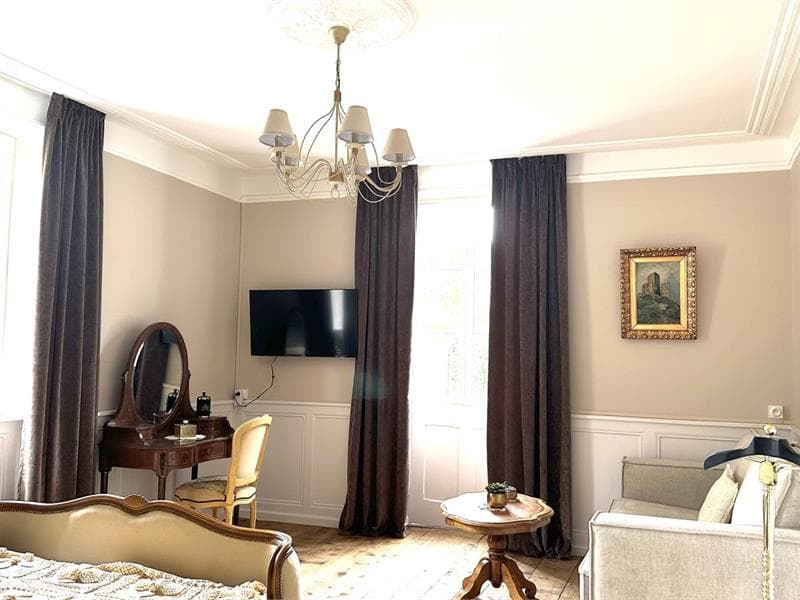Gîte verrière du château Burrus(4 personnes)