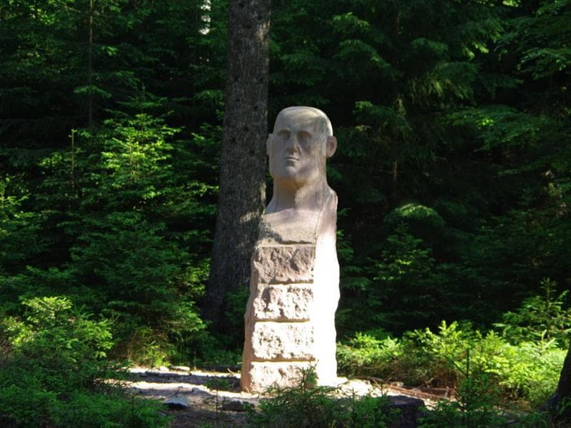 Symposium de sculptures :  la Roche Solaire
