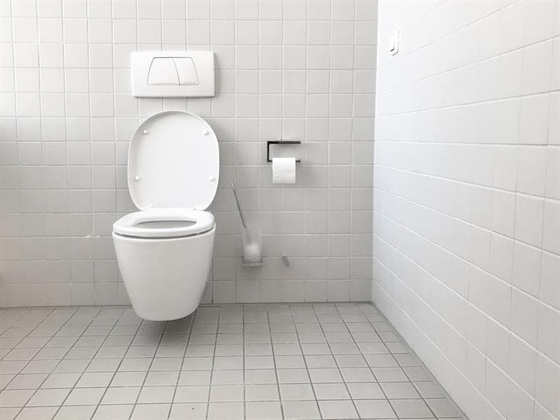 Toilettes publiques - Place Vanolles