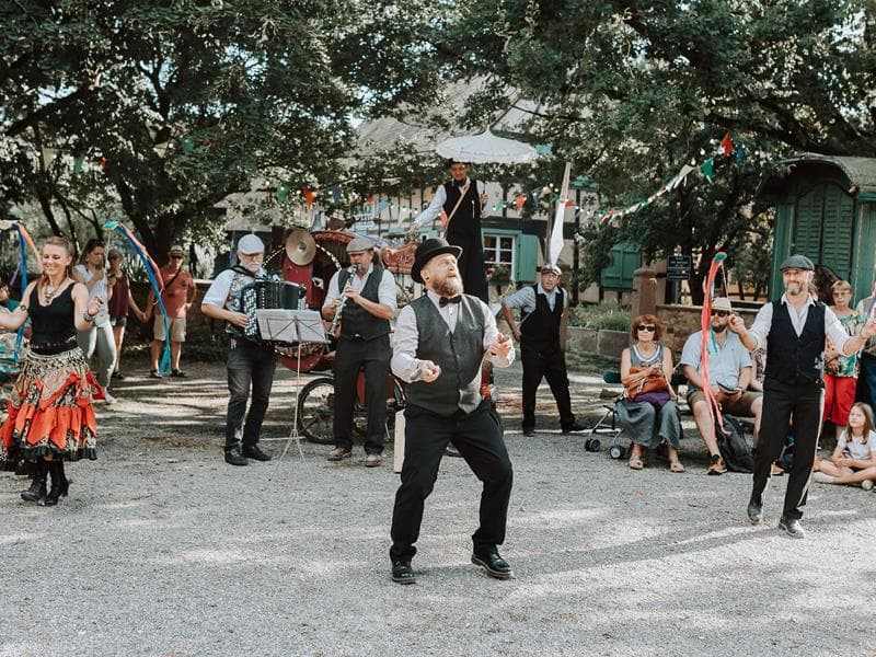 La fête au village