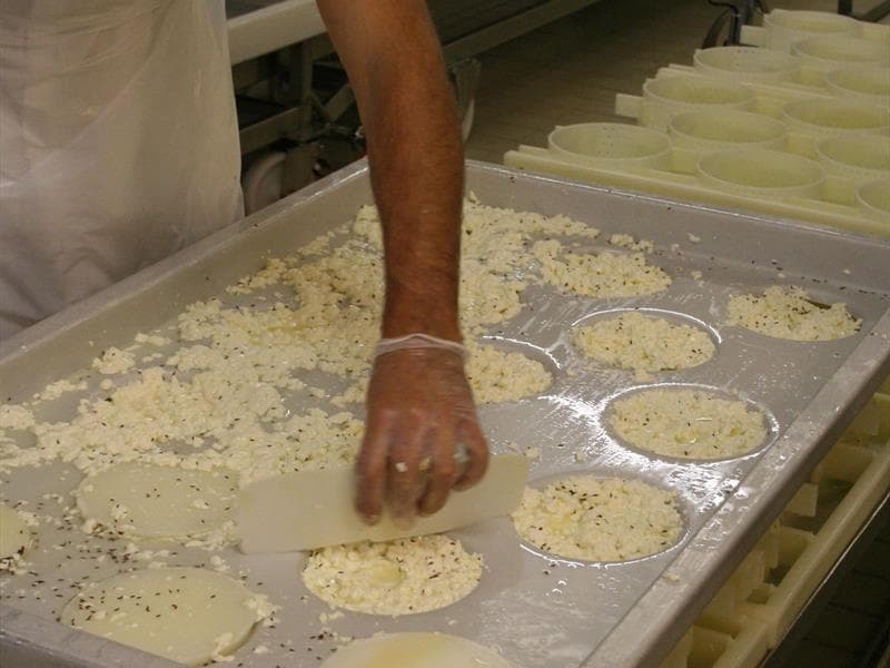 Fromagerie Haxaire - C'est quoi un affineur ?