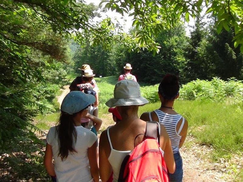 Amusez-vous sur les traces des verriers !