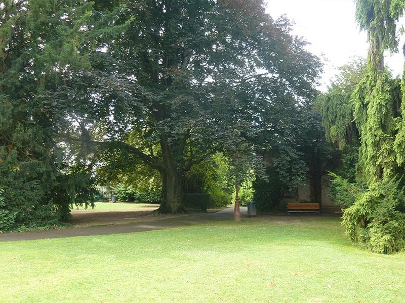 Square du réservoir