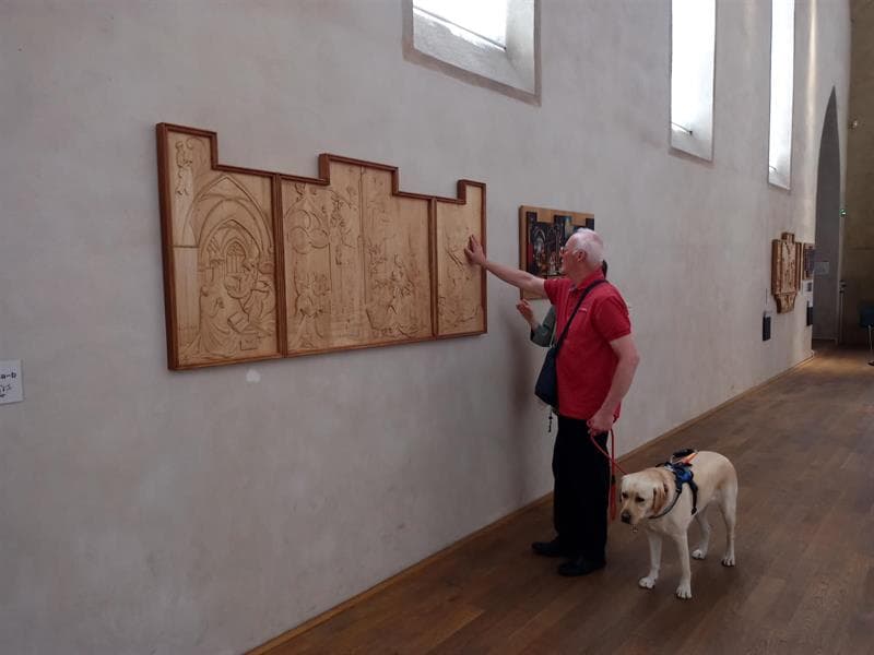 Visite sensible : Toucher les architectures du musée
