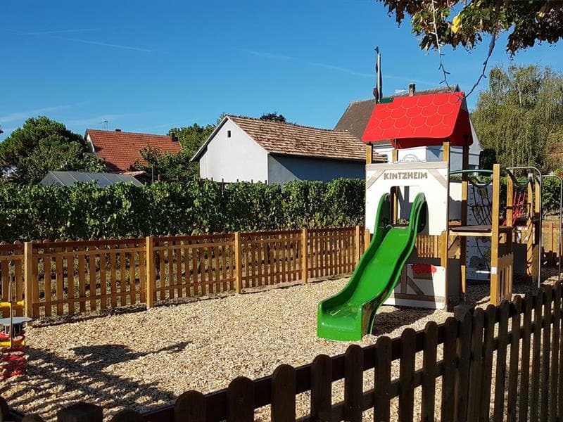 Aire de jeux - Office de Tourisme