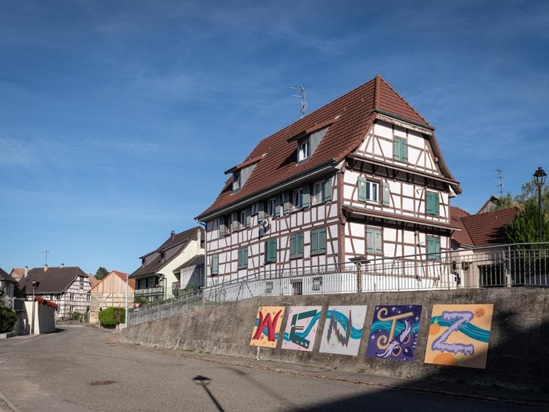 Centre-village et maisons anciennes